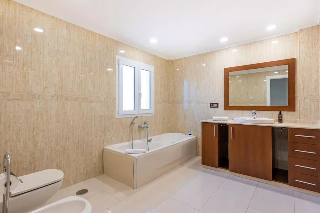 Ohana Luxury Villa With Heated Pool Málaga Exterior foto